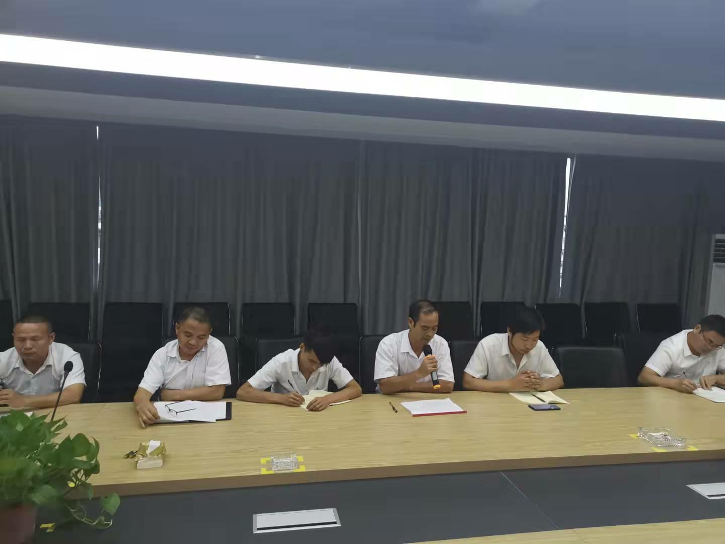 1632363937508143.jpg 黃有洪.jpg